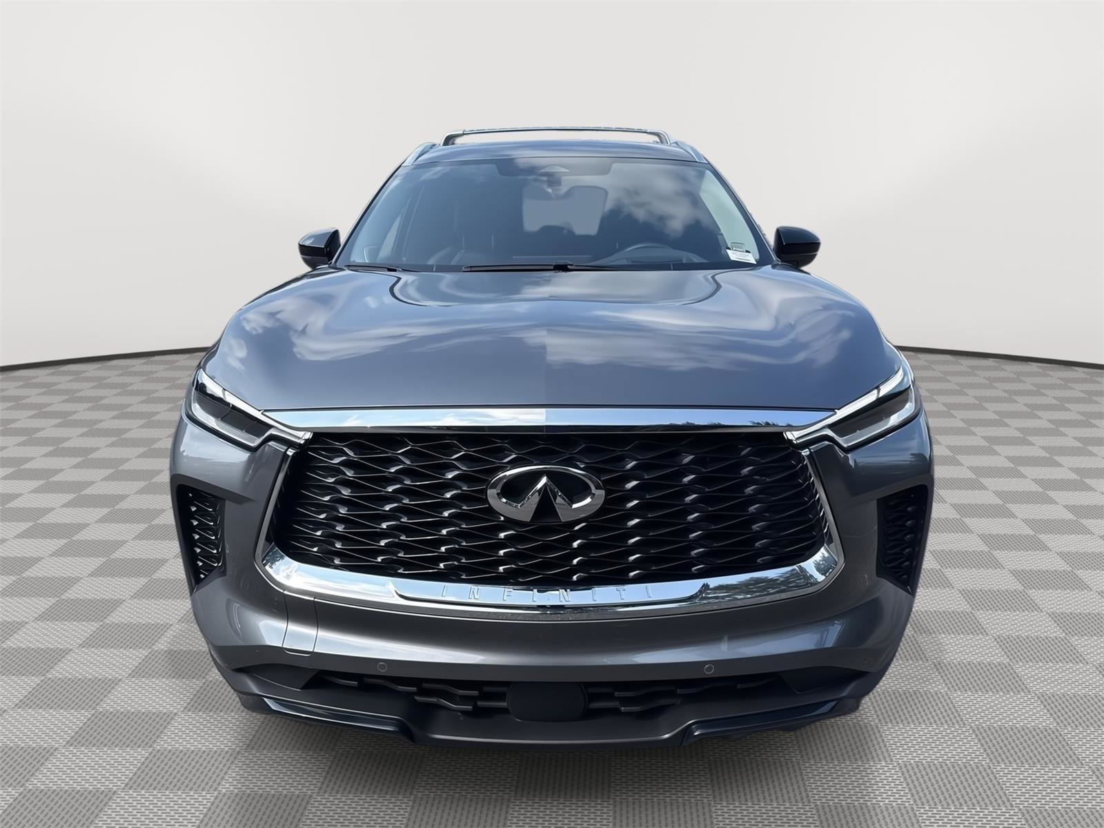 Used 2025 INFINITI QX60 Luxe w/ Vision Package image 3