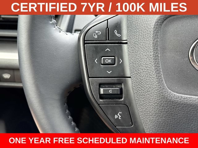 Used 2025 Toyota Prius LE FWD image 24