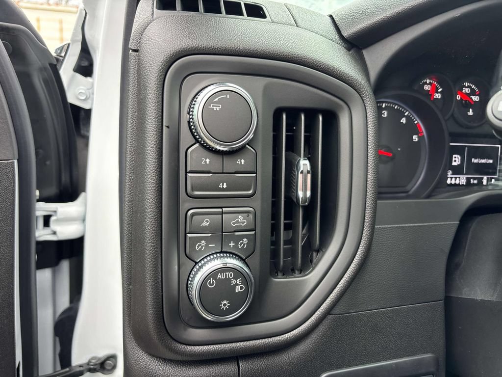 New 2026 GMC Sierra 2500 Pro w/ 1SA Pro Safety Plus Package AWD/4WD image 7