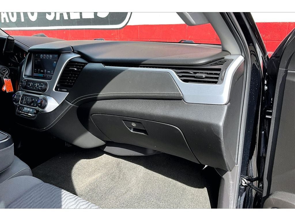 Used 2018 GMC Yukon SLE w/ HD Trailering Package AWD/4WD image 17