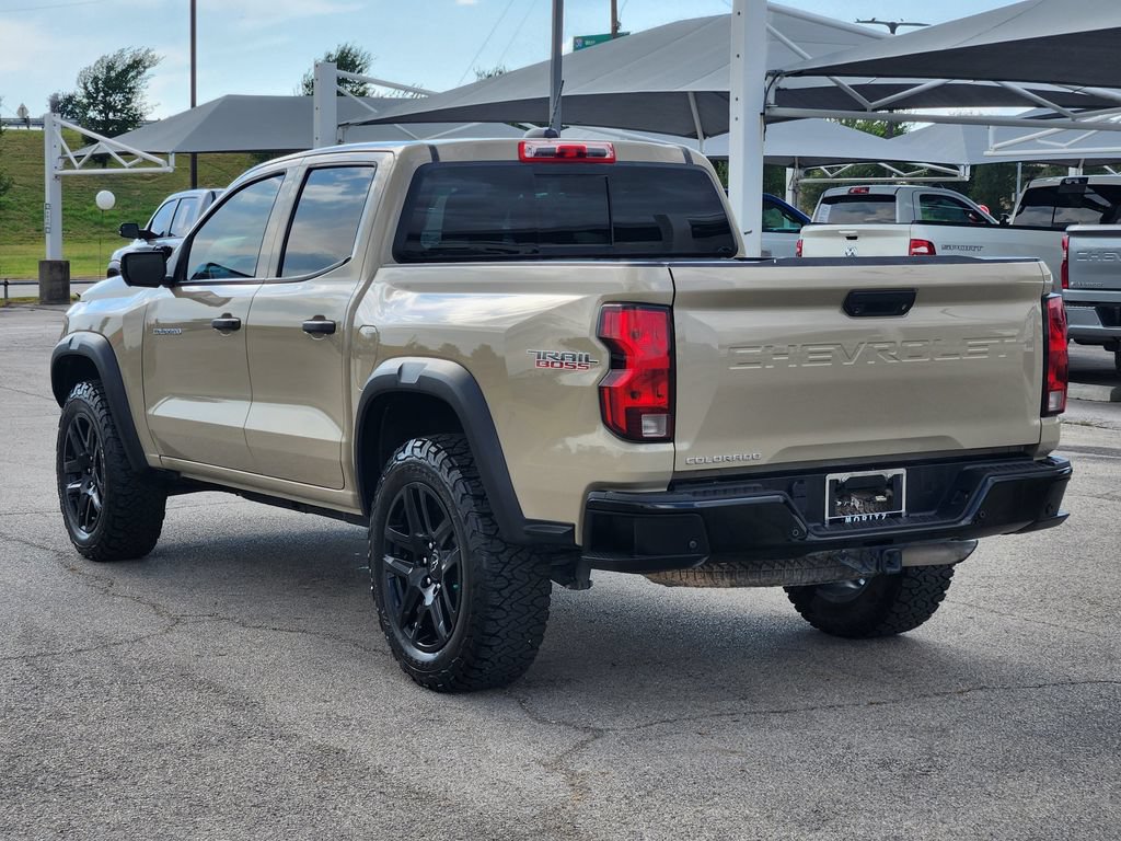 Used 2024 Chevrolet Colorado Trail Boss w/ Technology Package AWD/4WD image 7