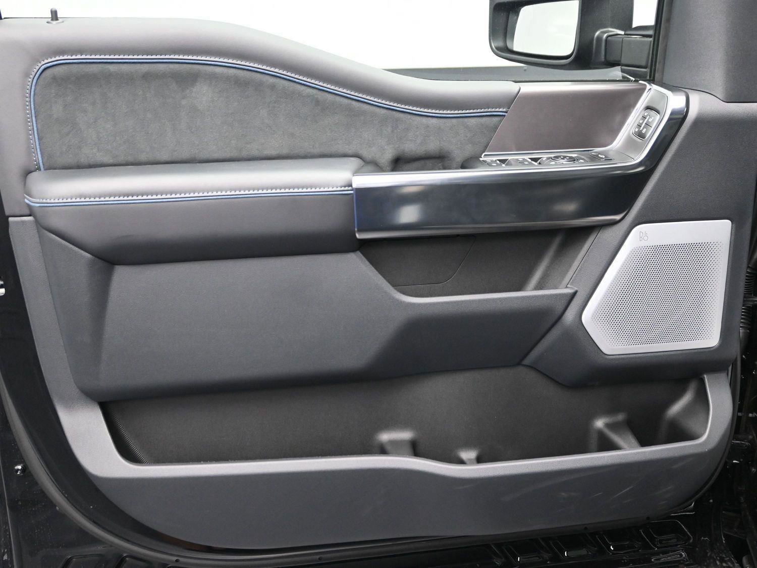 New 2026 Ford F250 Platinum image 22