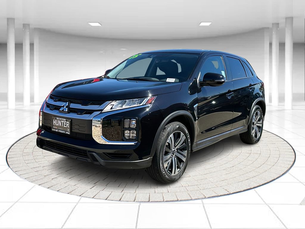 Used 2025 Mitsubishi Outlander Sport SE