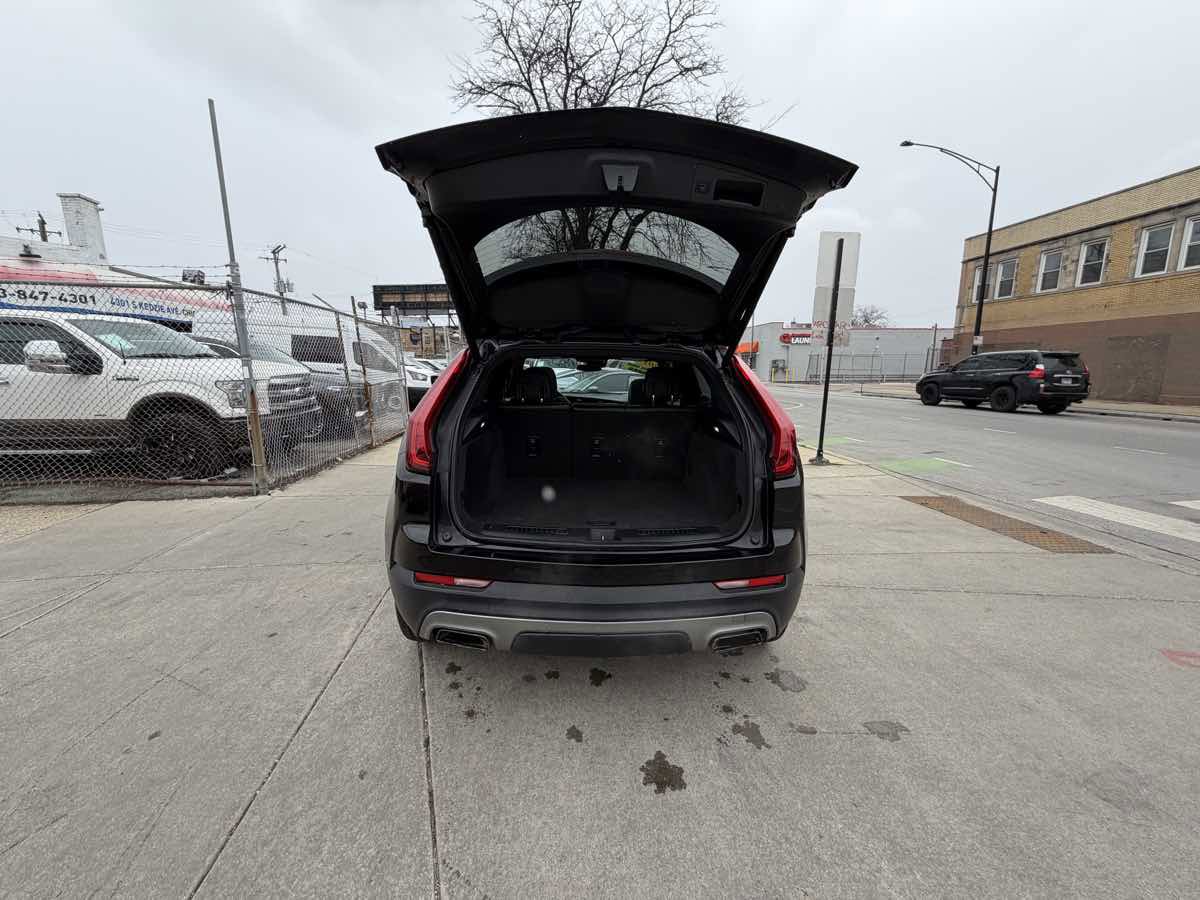 Used 2019 Cadillac XT4 Premium Luxury image 22