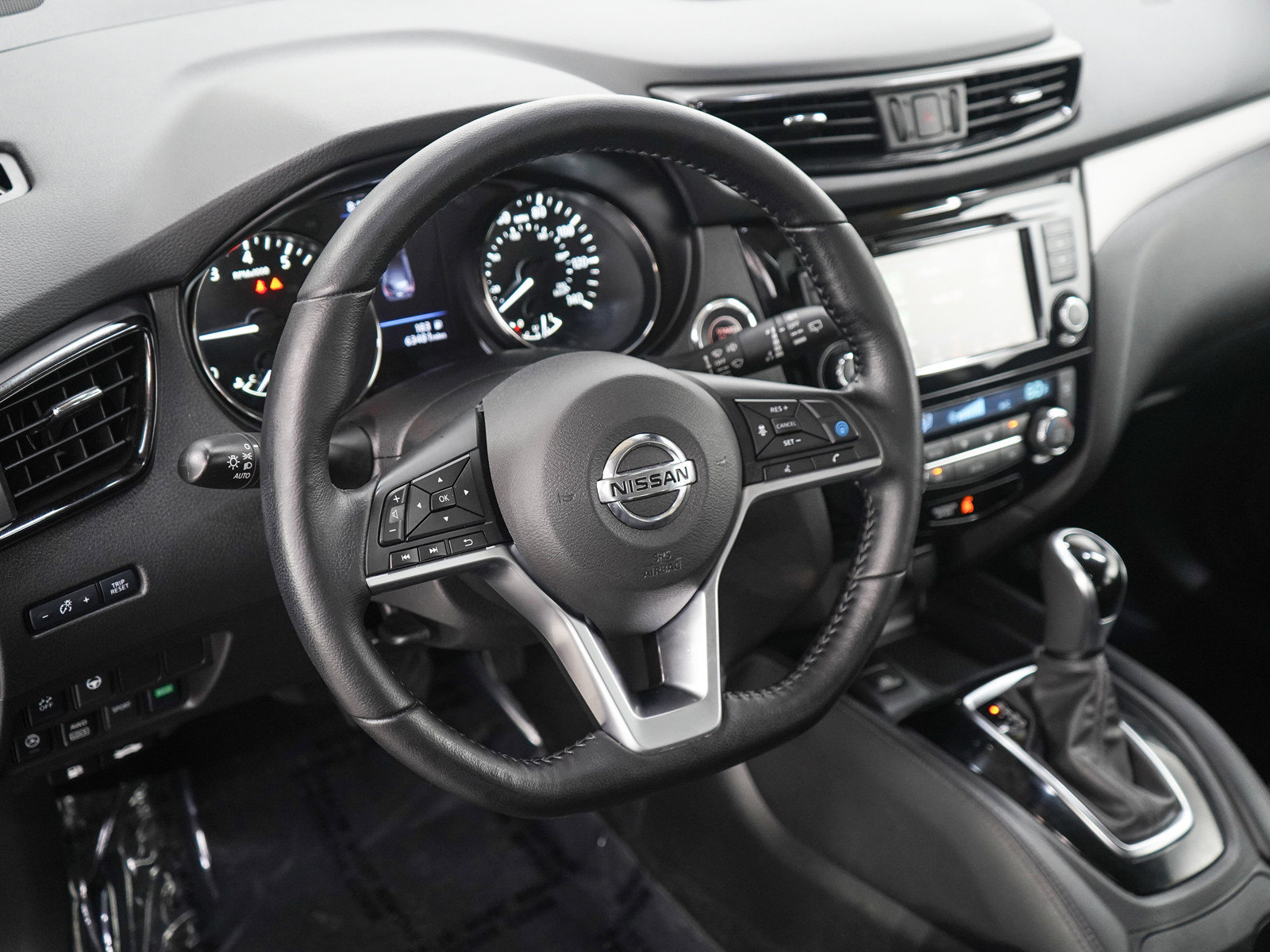 Used 2020 Nissan Rogue Sport SL w/ Premium Package AWD/4WD image 20