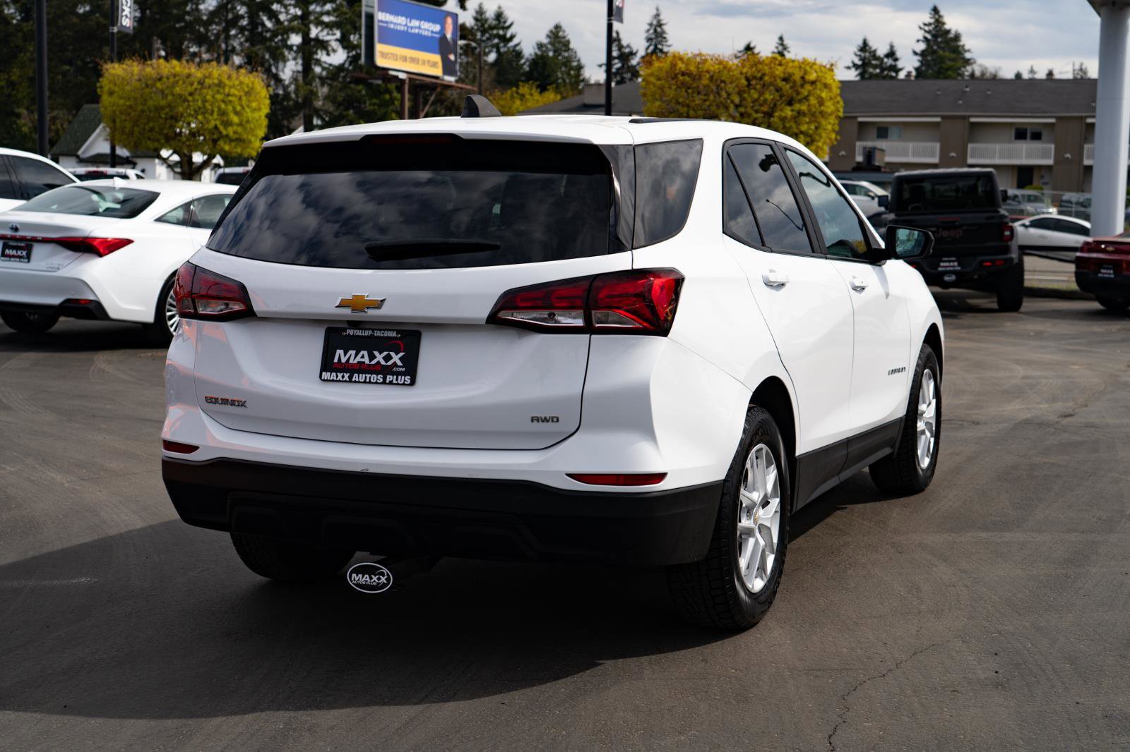 Used 2022 Chevrolet Equinox LS w/ LS Convenience Package AWD/4WD image 9