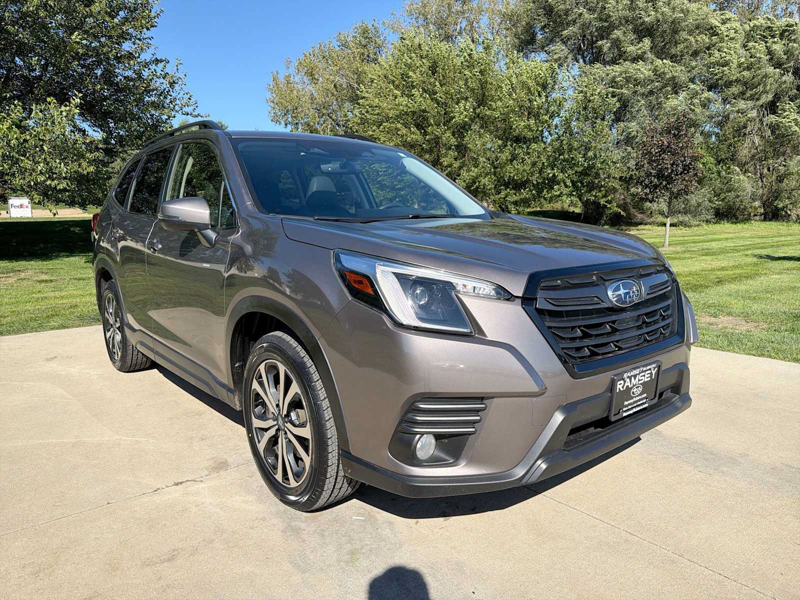 Used 2023 Subaru Forester Limited AWD/4WD image 8