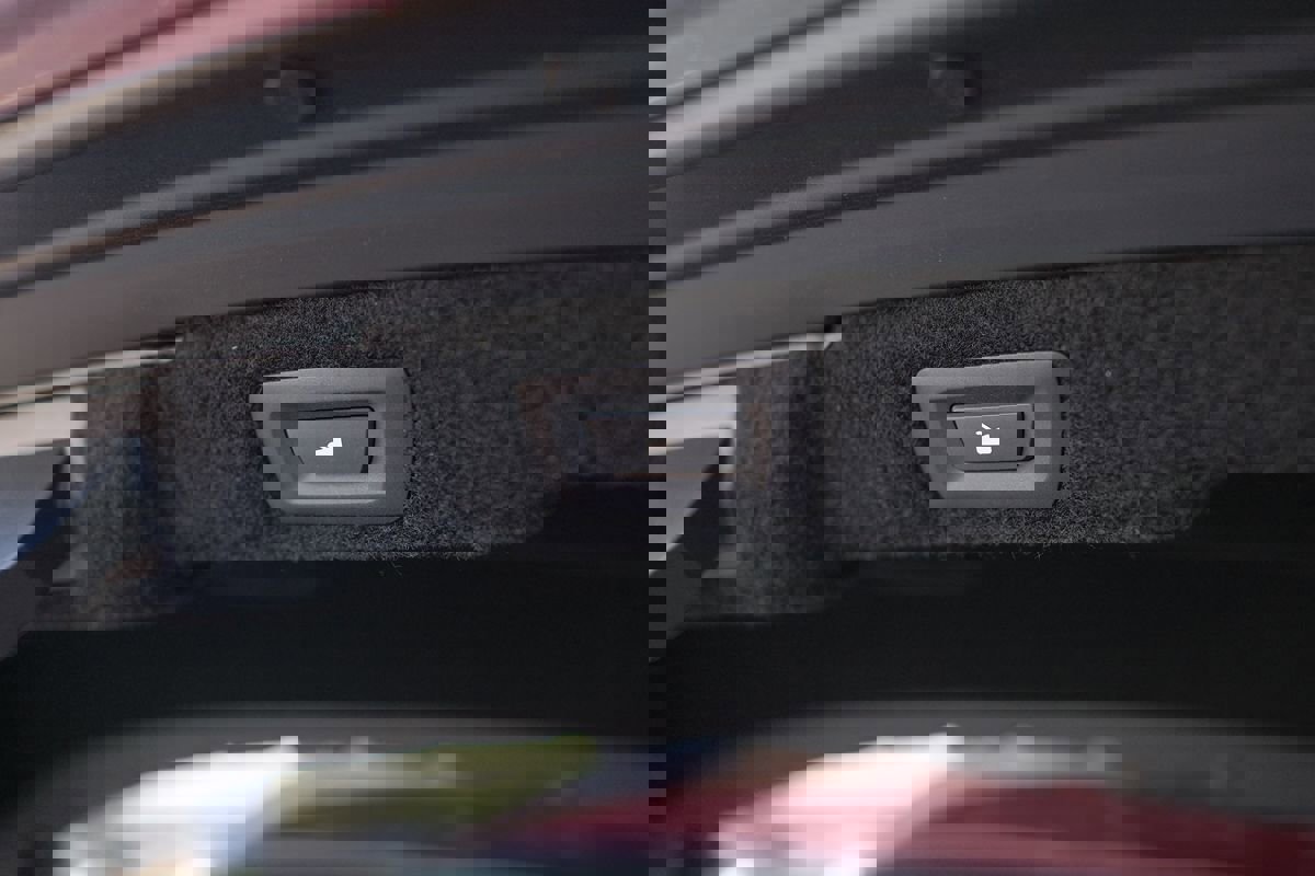 Used 2024 Lucid Air Touring image 32