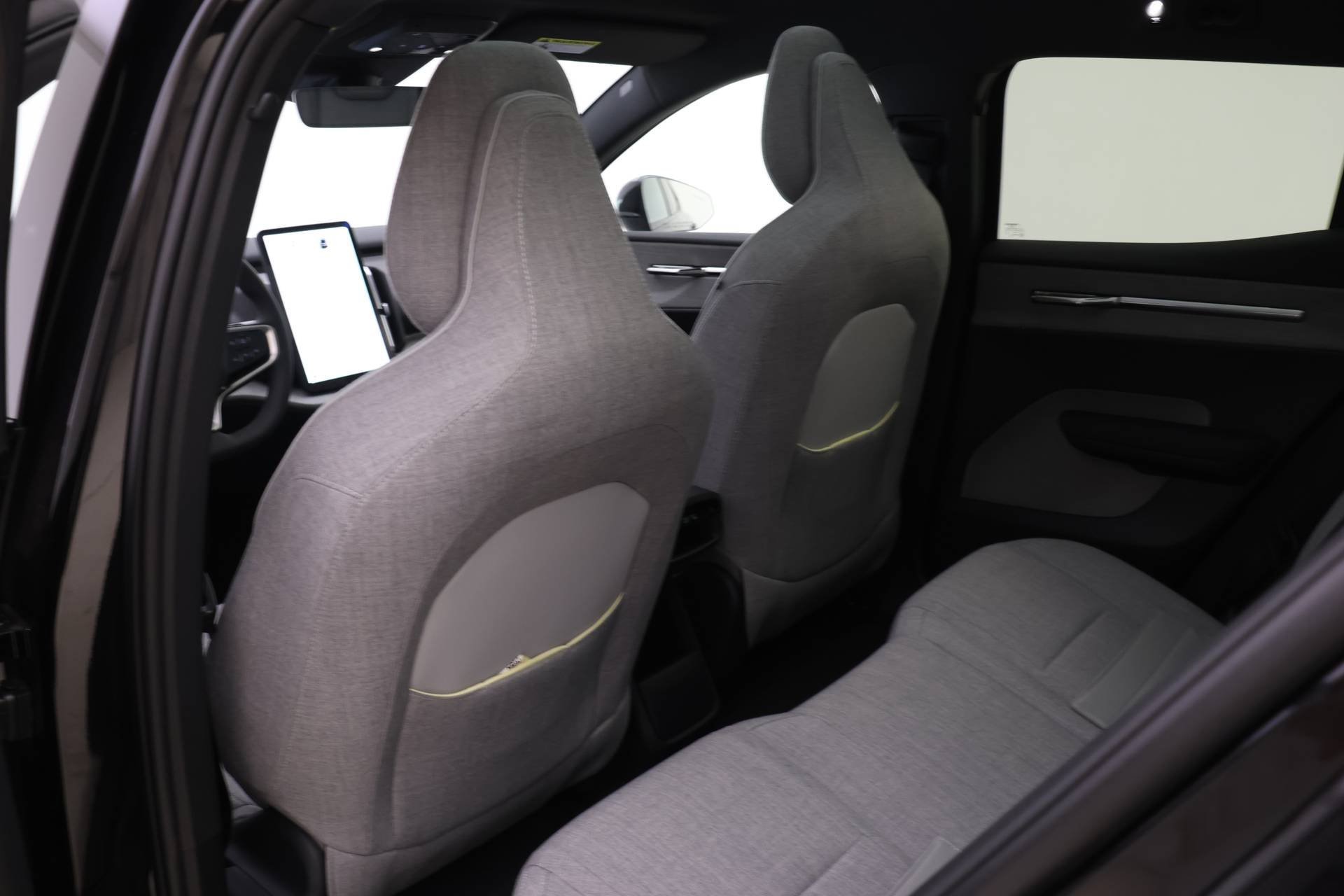 New 2025 Volvo EX30 Ultra w/ Protection Package Premier image 12