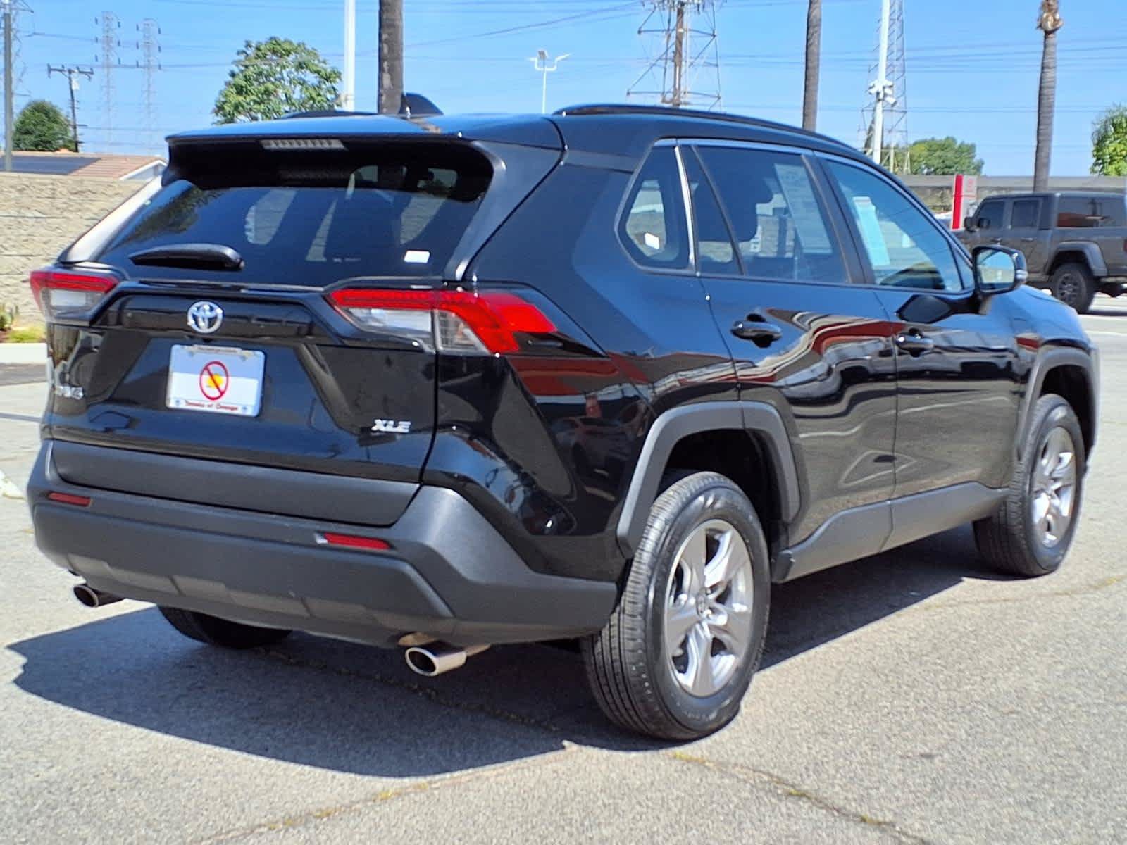 Certified 2024 Toyota RAV4 XLE FWD image 6