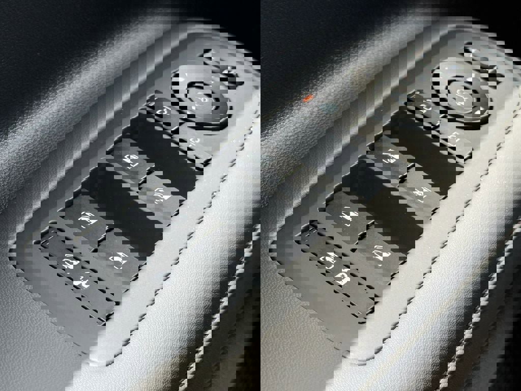 New 2026 Hyundai Santa Fe Limited AWD/4WD image 16