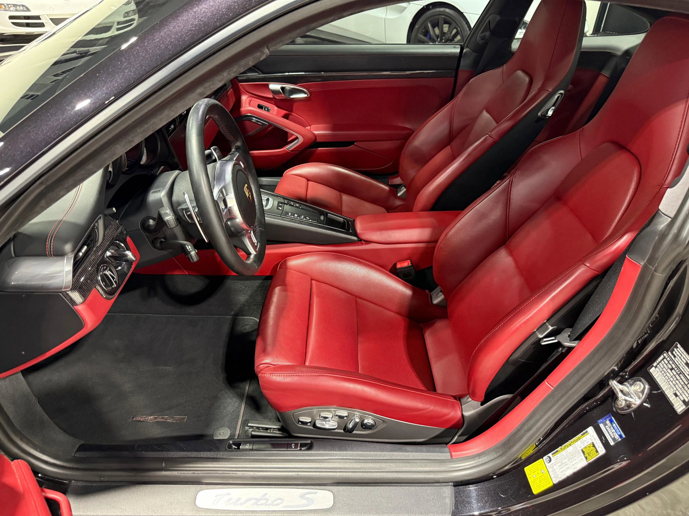 Used 2014 Porsche 911 Turbo S AWD/4WD image 42