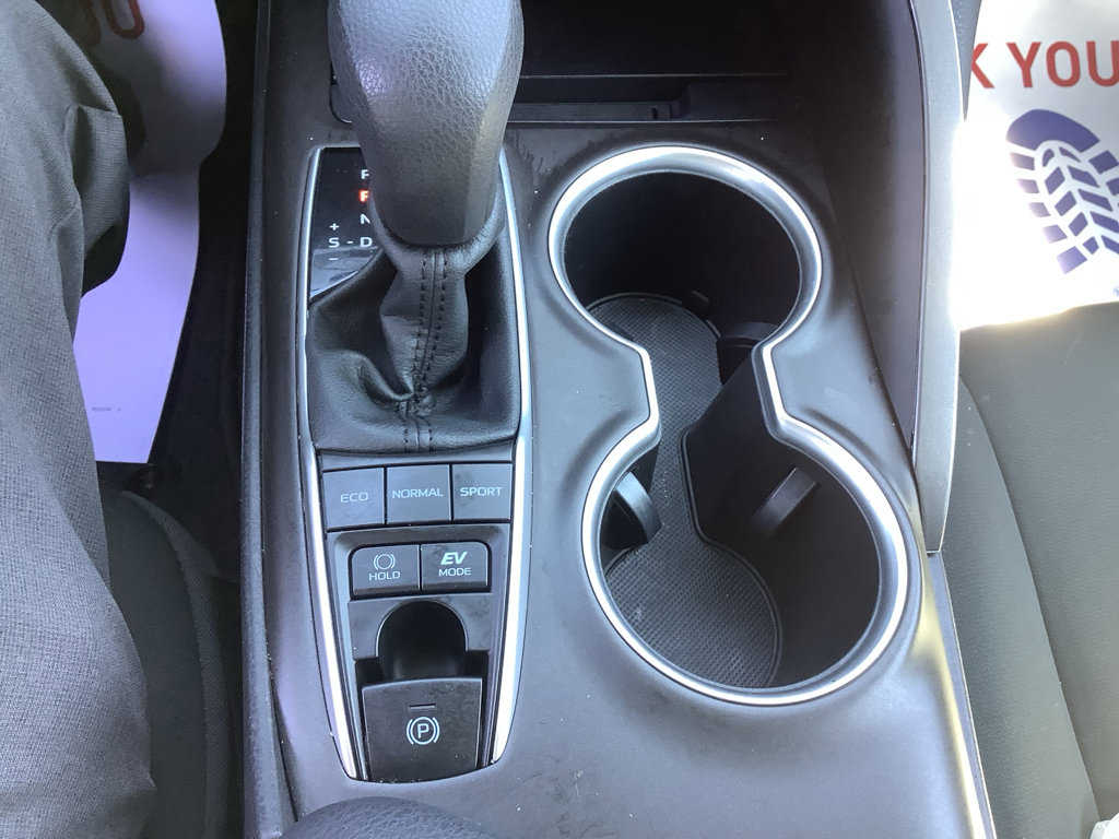 Used 2023 Toyota Camry LE FWD image 19