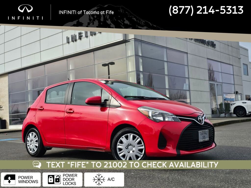 Used 2015 Toyota Yaris L image 1