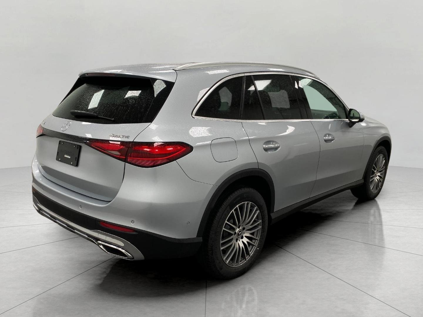 New 2026 Mercedes-Benz GLC 300 4MATIC image 36