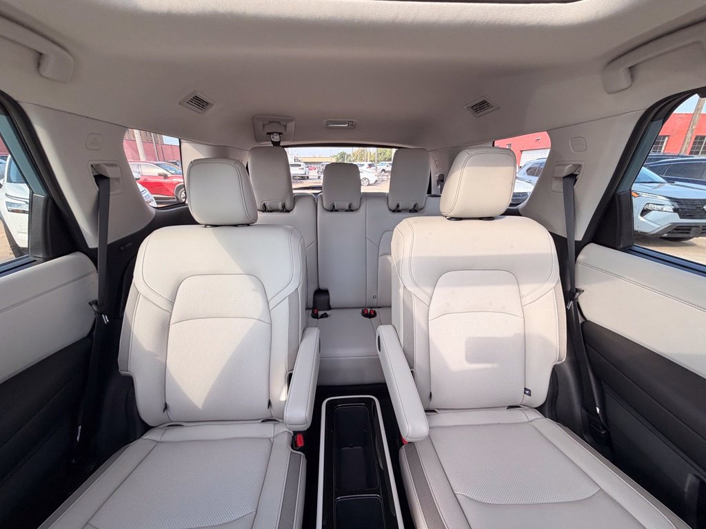Certified 2026 Nissan Pathfinder SL w/ SL Premium Package FWD image 22