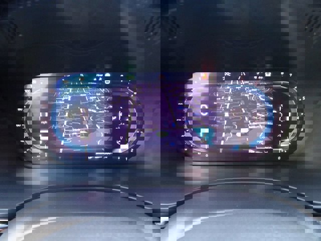 Certified 2025 Volvo XC60 B5 Plus image 17