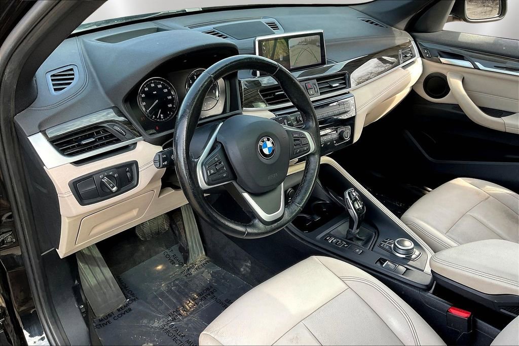 Used 2021 BMW X1 xDrive28i w/ Premium Package image 17