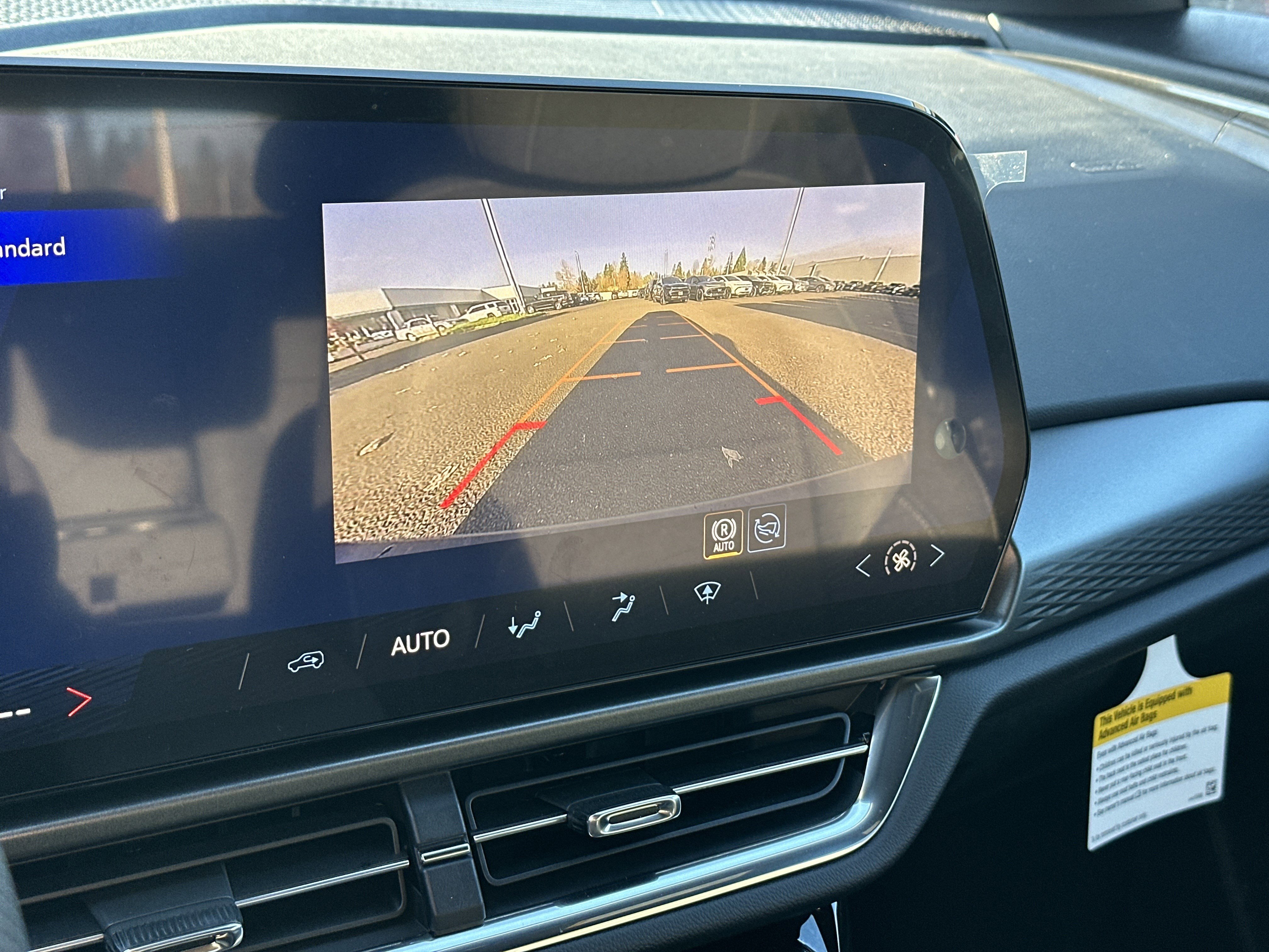 New 2026 Chevrolet Equinox EV LT image 22