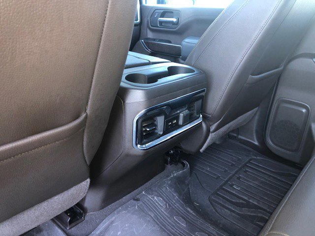 Used 2022 GMC Sierra 3500 Denali w/ Denali Ultimate Package image 23