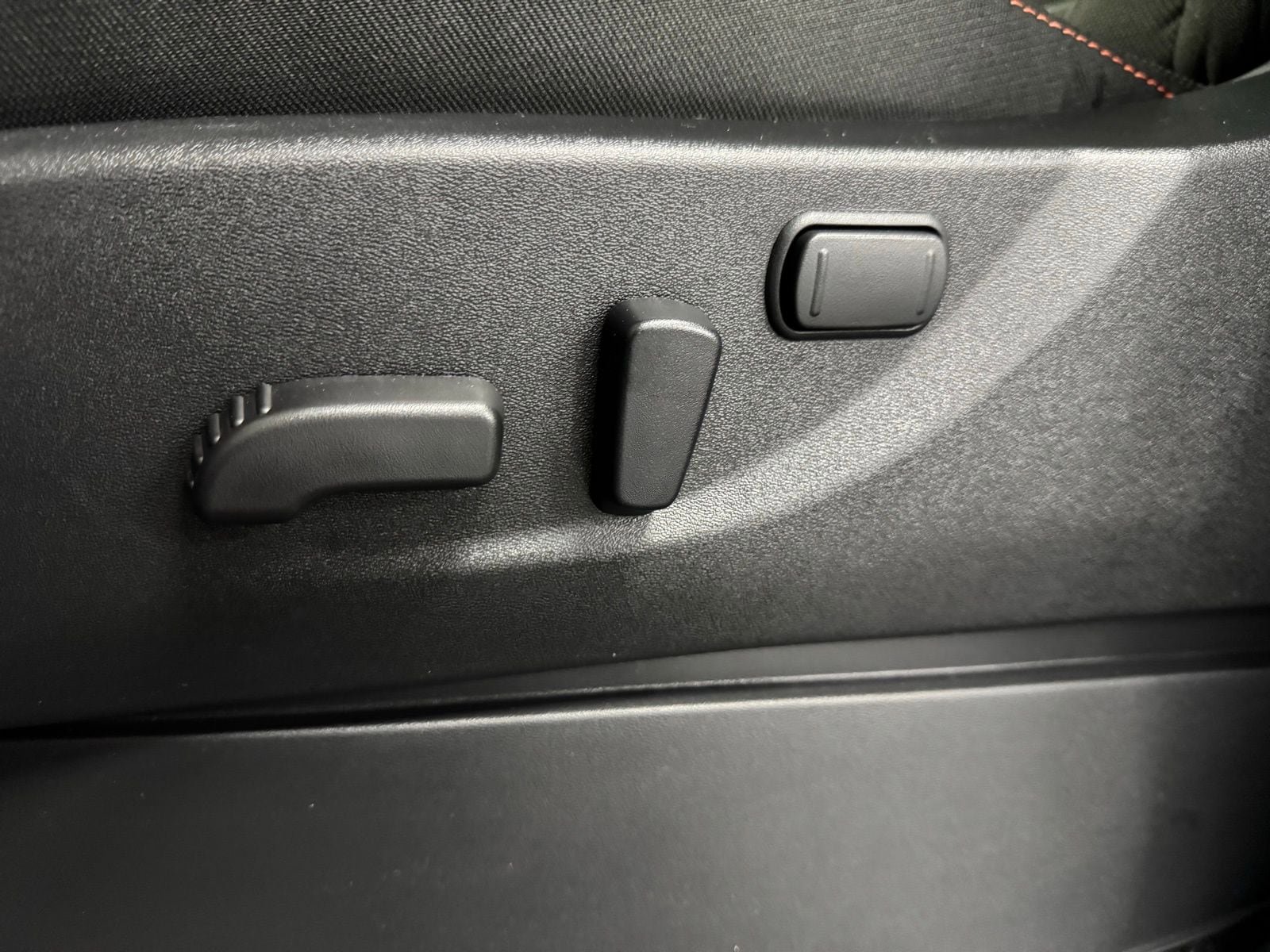 New 2026 Nissan Frontier PRO-4X w/ Pro-4x Convenience Package image 24