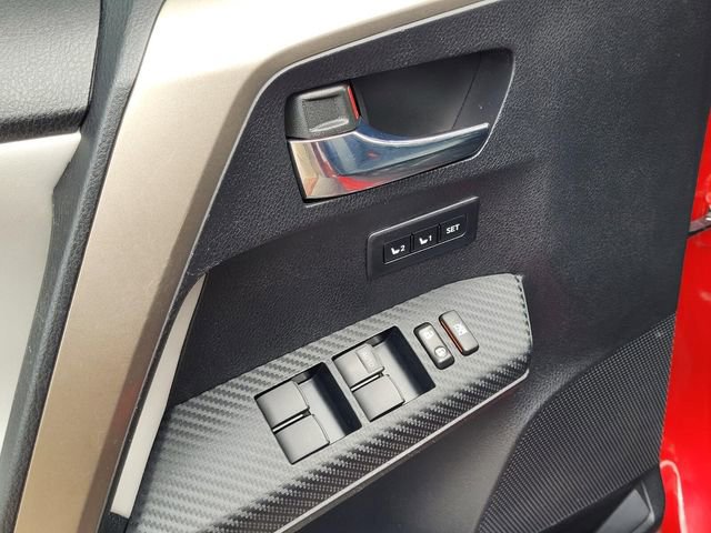 Used 2015 Toyota RAV4 Limited w/ Technology Package image 16