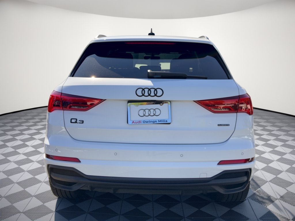 Used 2025 Audi Q3 2.0T Premium w/ Convenience Package AWD/4WD image 11