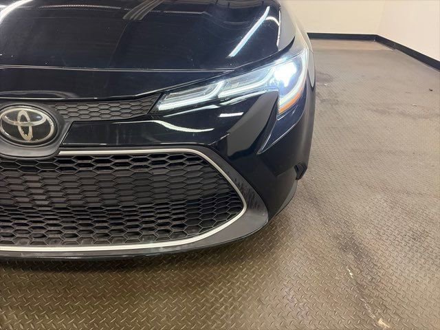 Used 2020 Toyota Corolla XLE FWD image 4