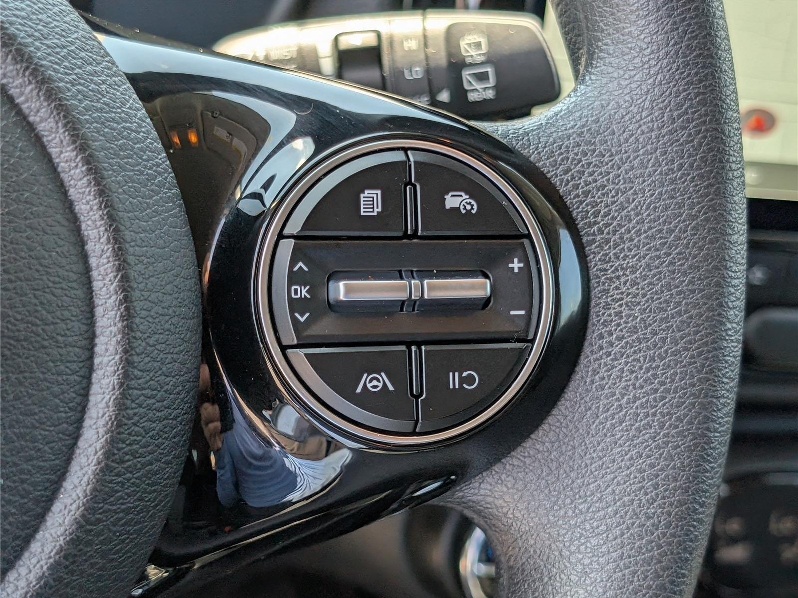 Used 2024 Kia Soul S FWD image 22