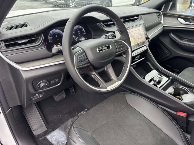 New 2026 Jeep Grand Cherokee Laredo image 15