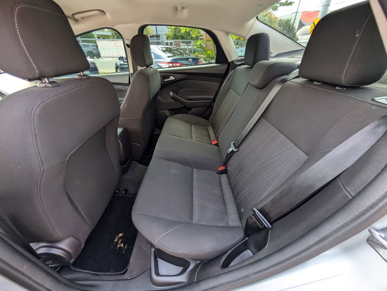 Used 2018 Ford Focus SE image 17