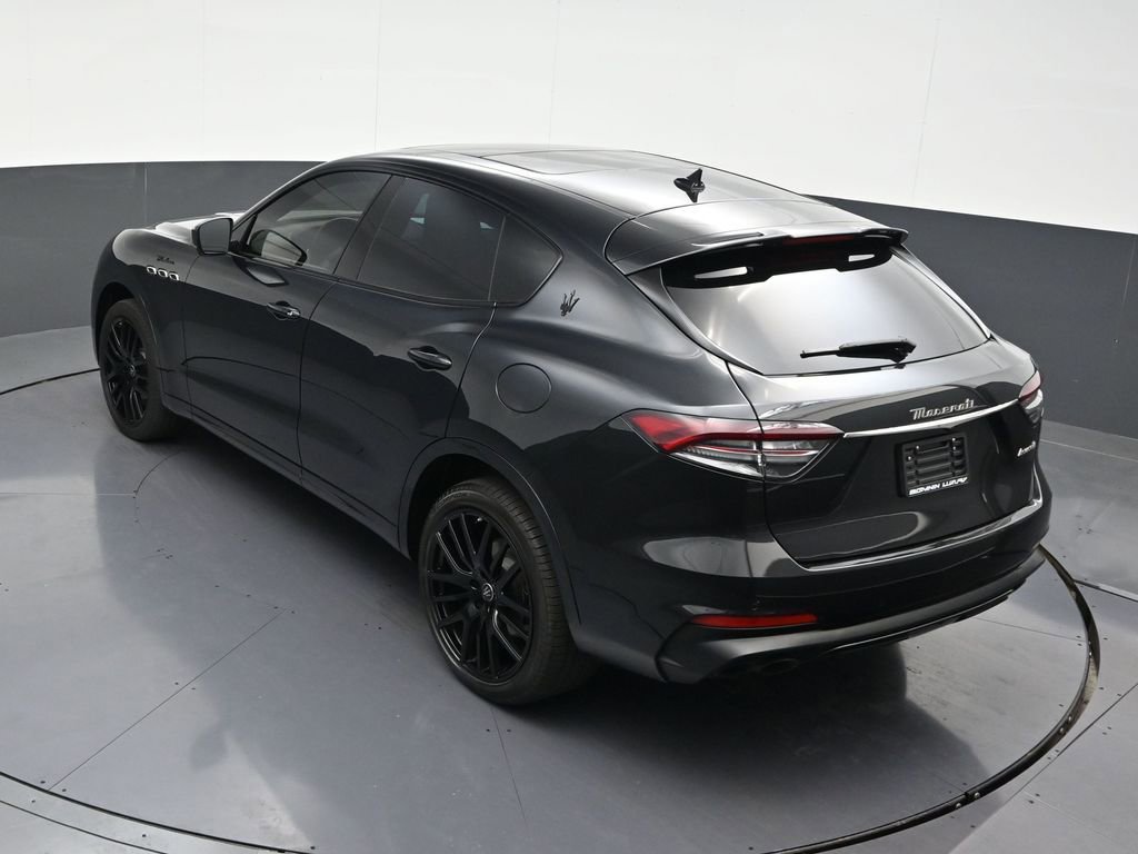 Used 2022 Maserati Levante Modena image 20