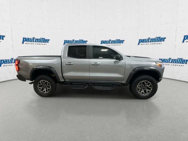 Used 2024 Chevrolet Colorado ZR2 w/ ZR2 Convenience Package III AWD/4WD image 13