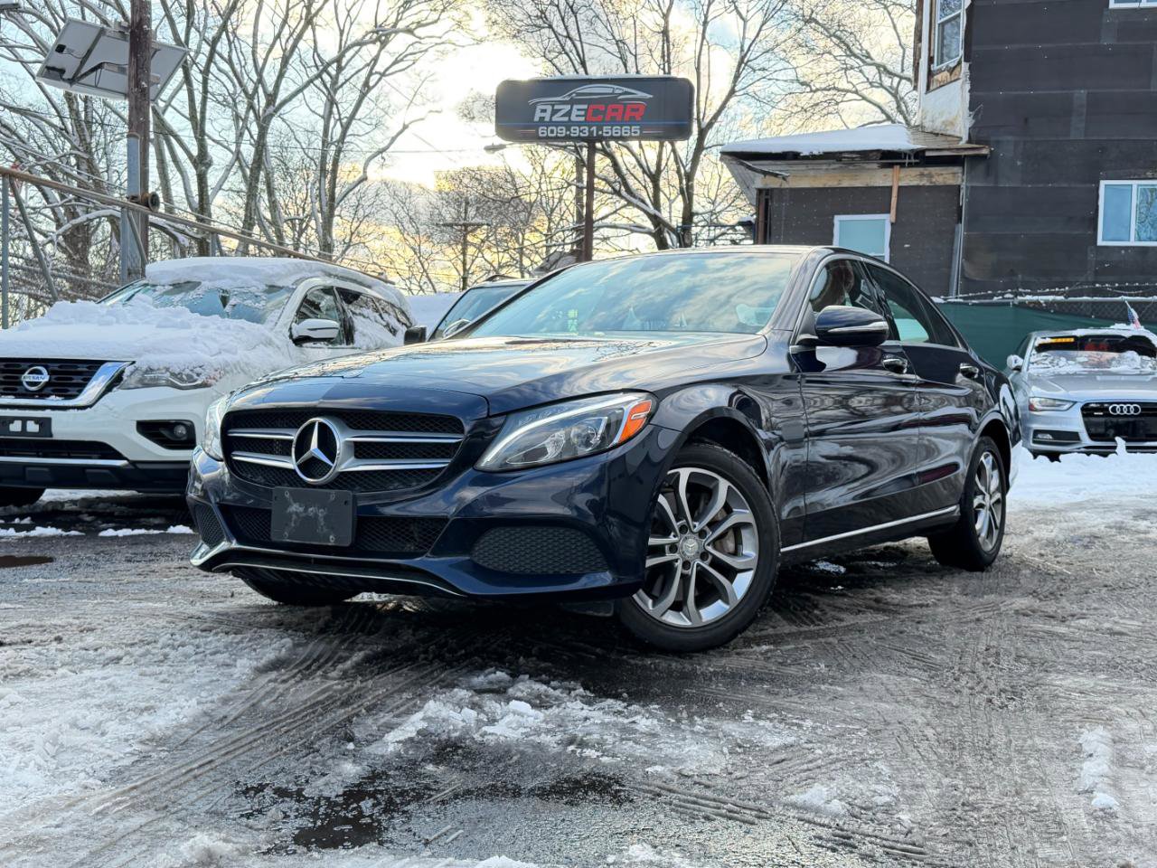 Used 2015 Mercedes-Benz C 300 4MATIC Sedan image 2
