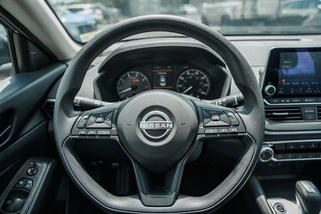 New 2025 Nissan Altima 2.5 S image 24