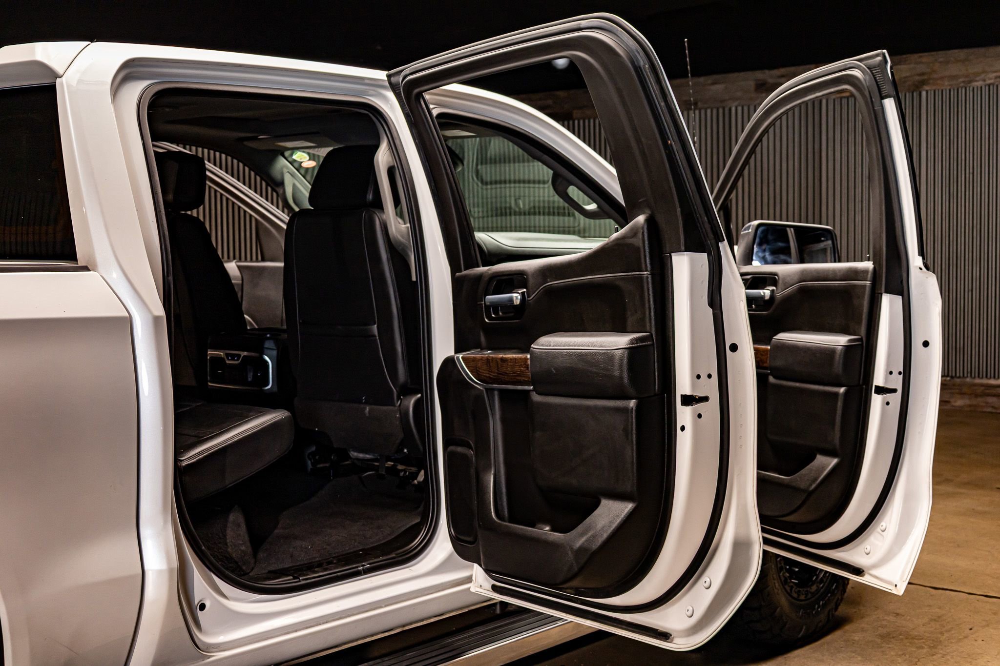 Used 2021 GMC Sierra 1500 Denali w/ Denali Ultimate Package image 29