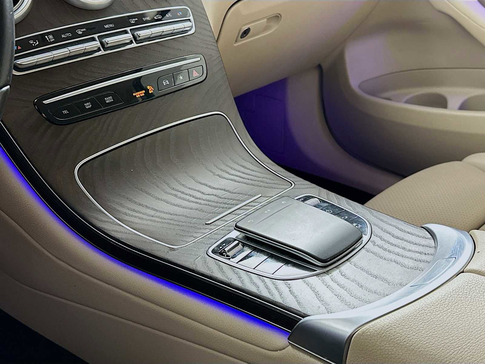 Used 2021 Mercedes-Benz GLC 300 GLC 300 image 16