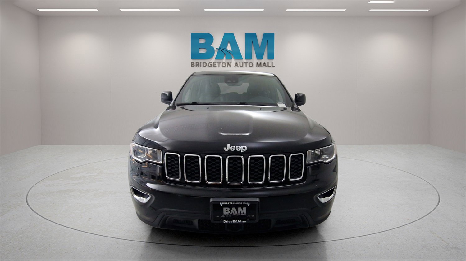 Used 2022 Jeep Grand Cherokee Laredo X image 30