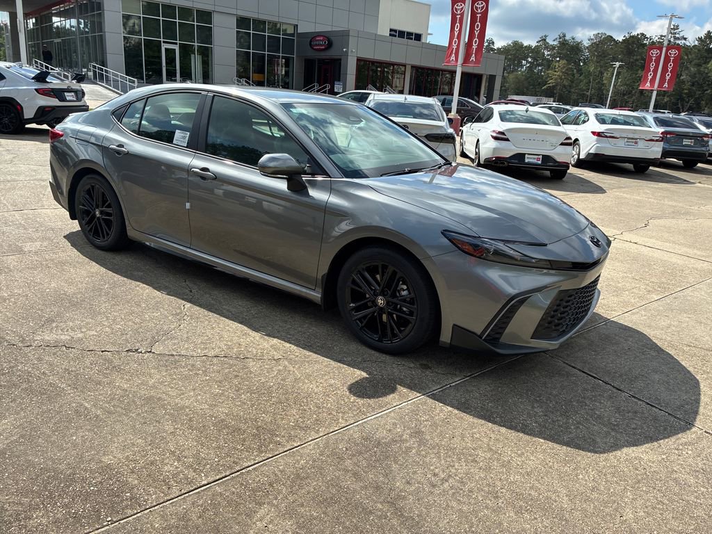 New 2026 Toyota Camry SE FWD image 9