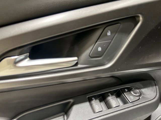 New 2026 Chevrolet Equinox EV LT image 21