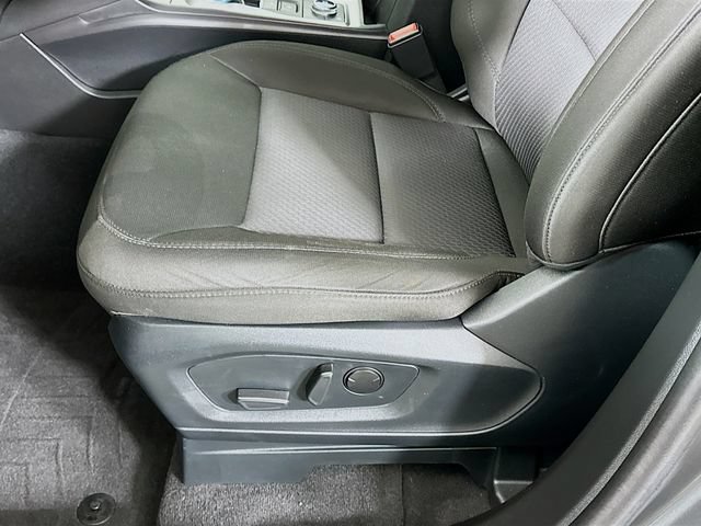 Used 2023 Ford Explorer XLT AWD/4WD image 28