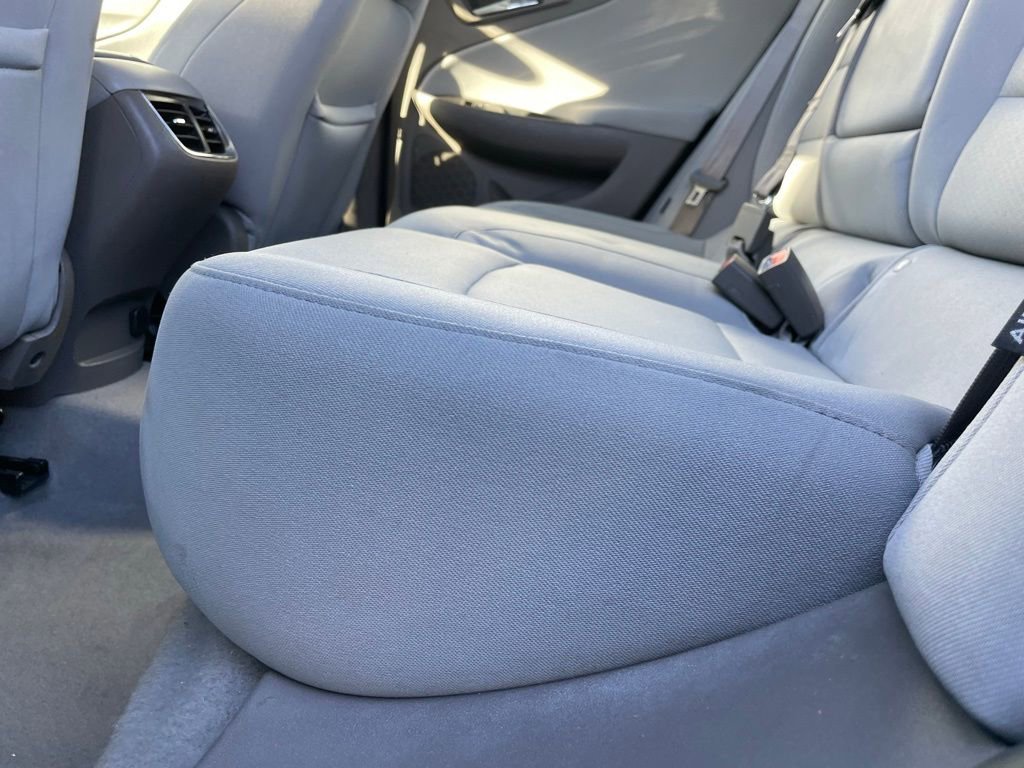 Used 2021 Chevrolet Malibu LT image 38