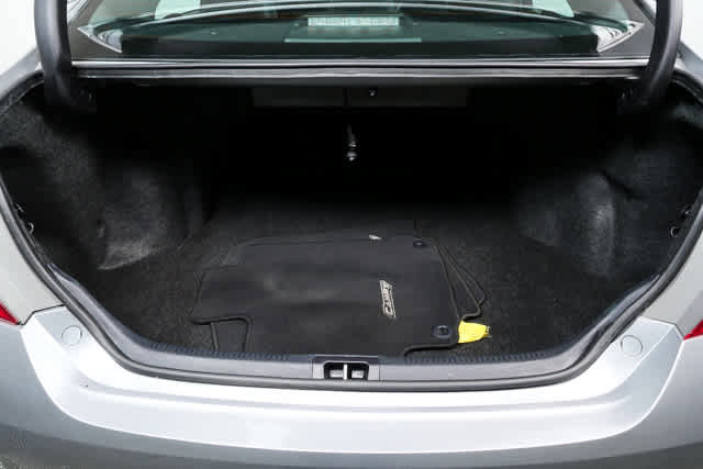 Used 2016 Toyota Camry SE image 22