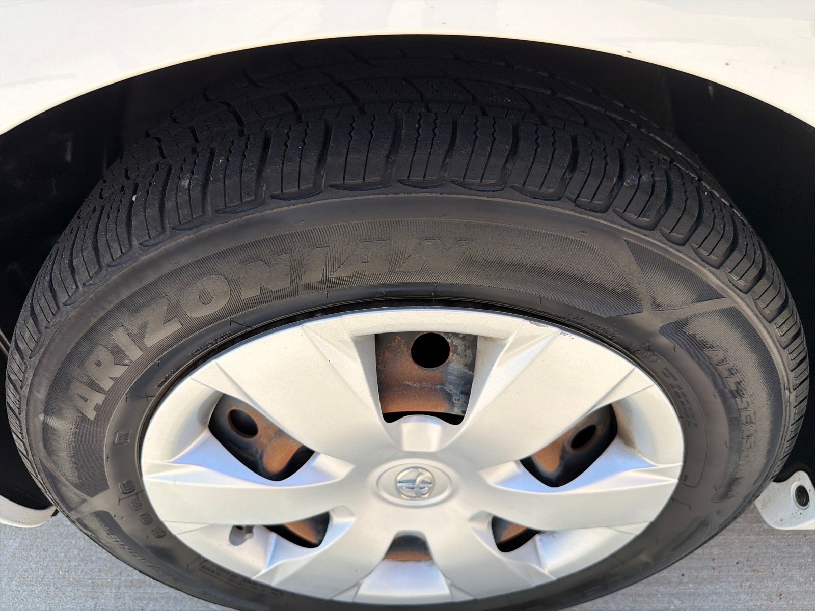 Used 2009 Toyota Camry LE FWD image 10