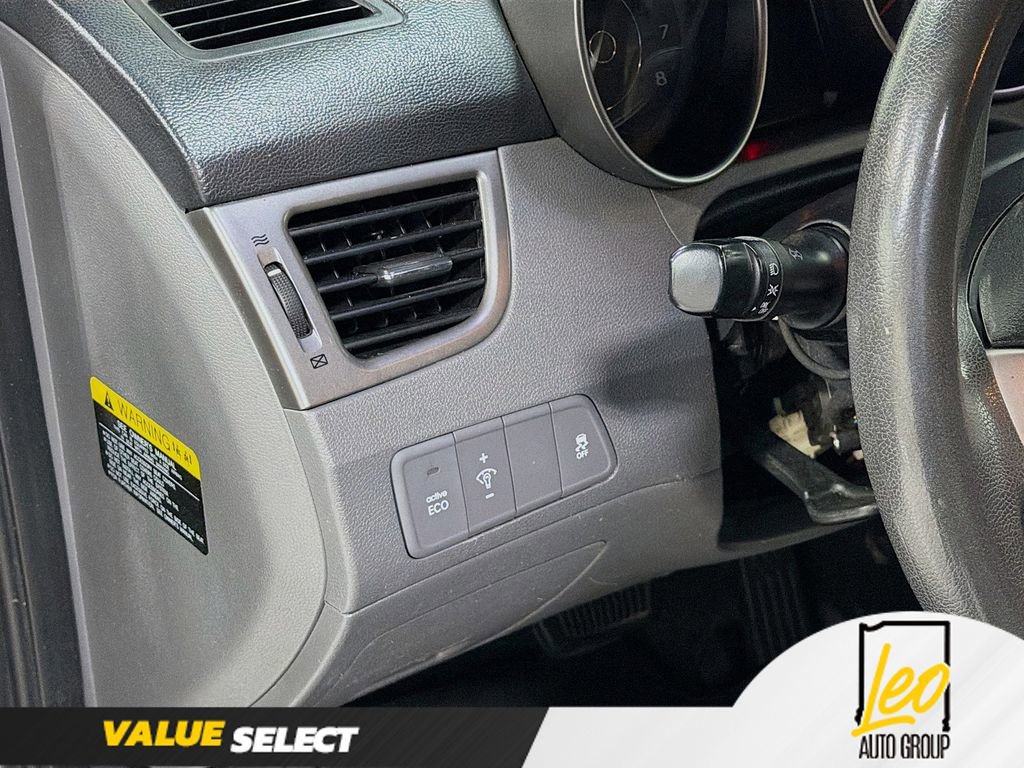 Used 2013 Hyundai Elantra GLS image 10