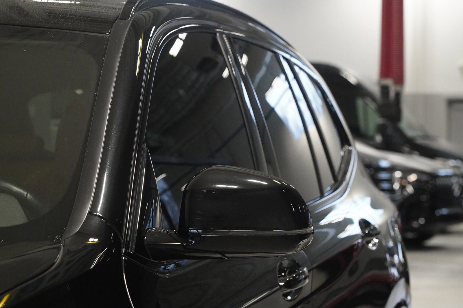 Used 2023 BMW X3 sDrive30i w/ M Sport Package image 8