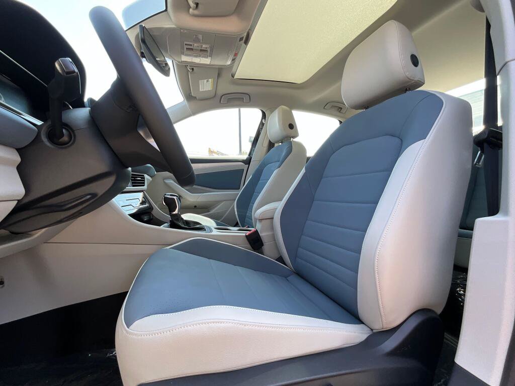 New 2026 Volkswagen Jetta SE FWD image 11