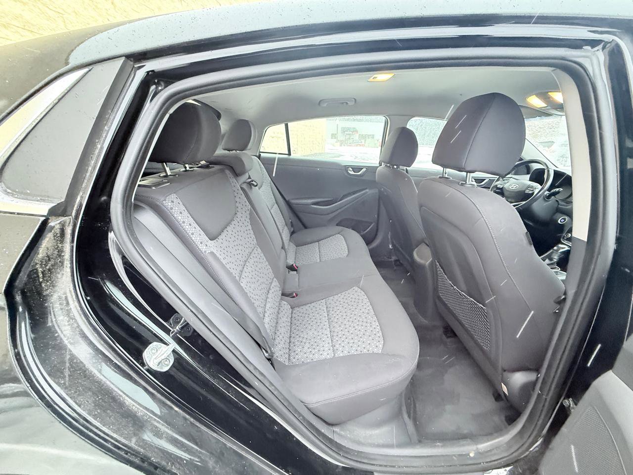Used 2017 Hyundai Ioniq SEL FWD image 12