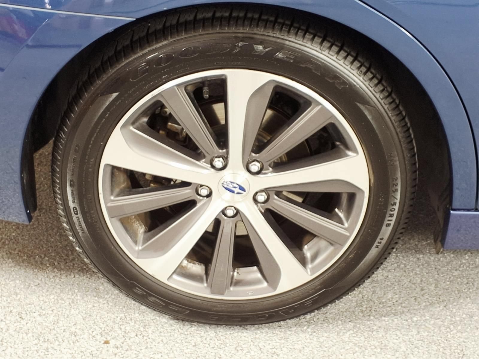 Used 2019 Subaru Legacy 3.6R Limited AWD/4WD image 6