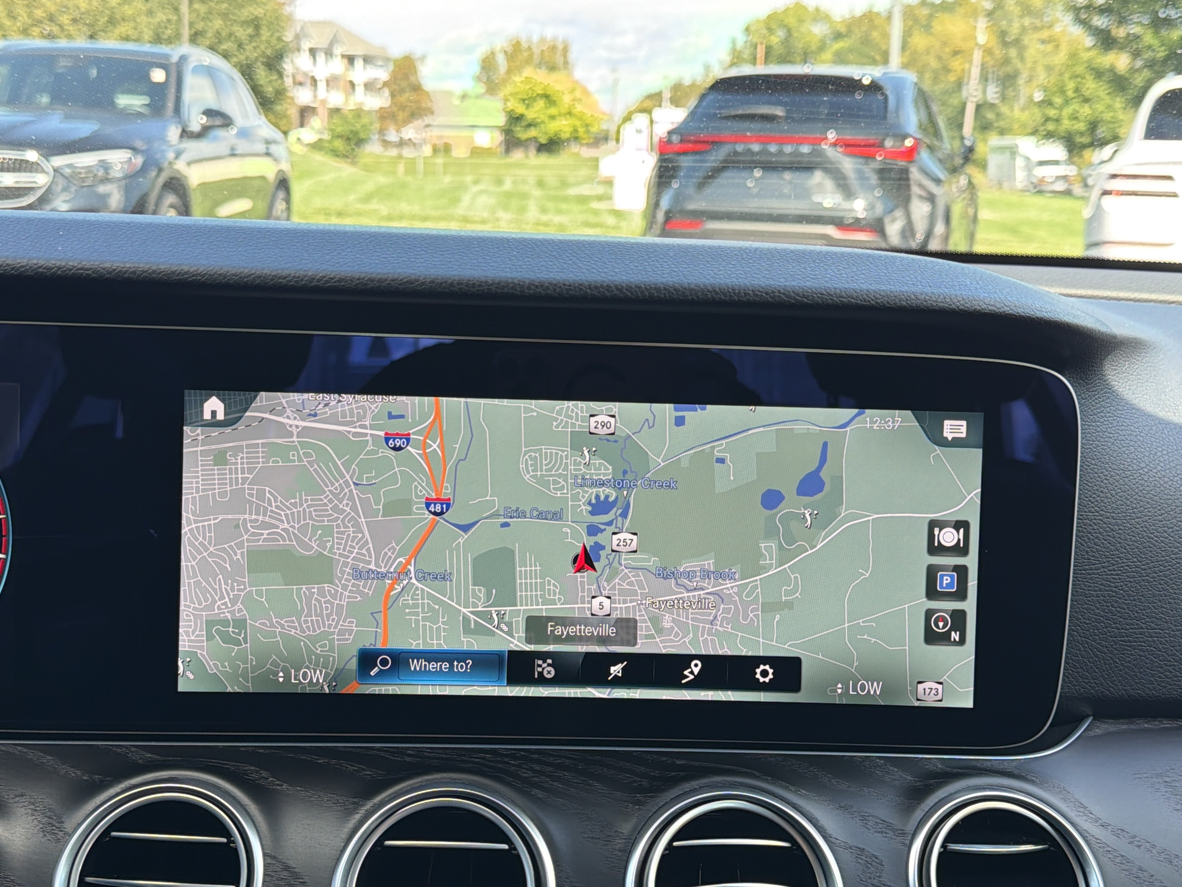 Used 2023 Mercedes-Benz E 350 4MATIC Sedan image 21
